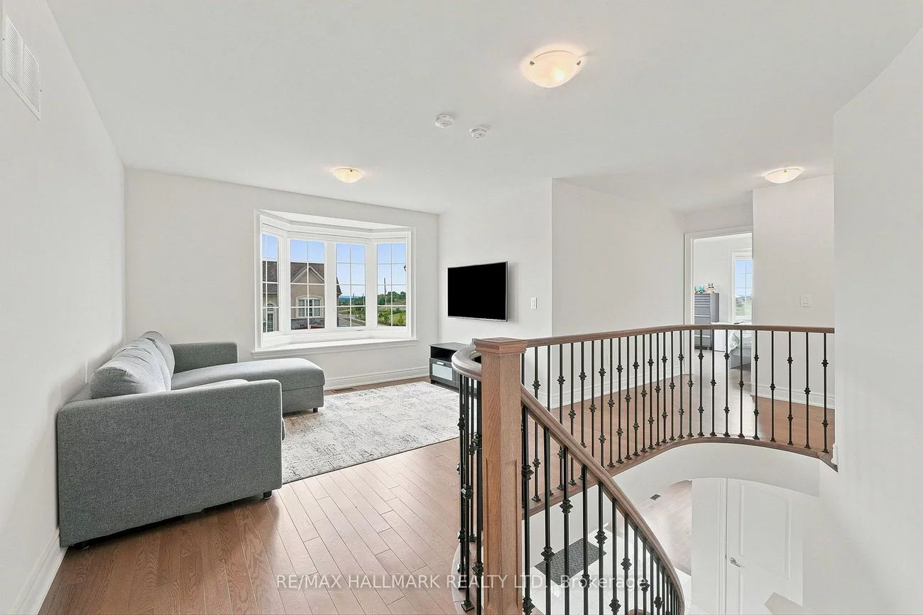 1021, Langford, Bradford, Bradford West Gwillimbury