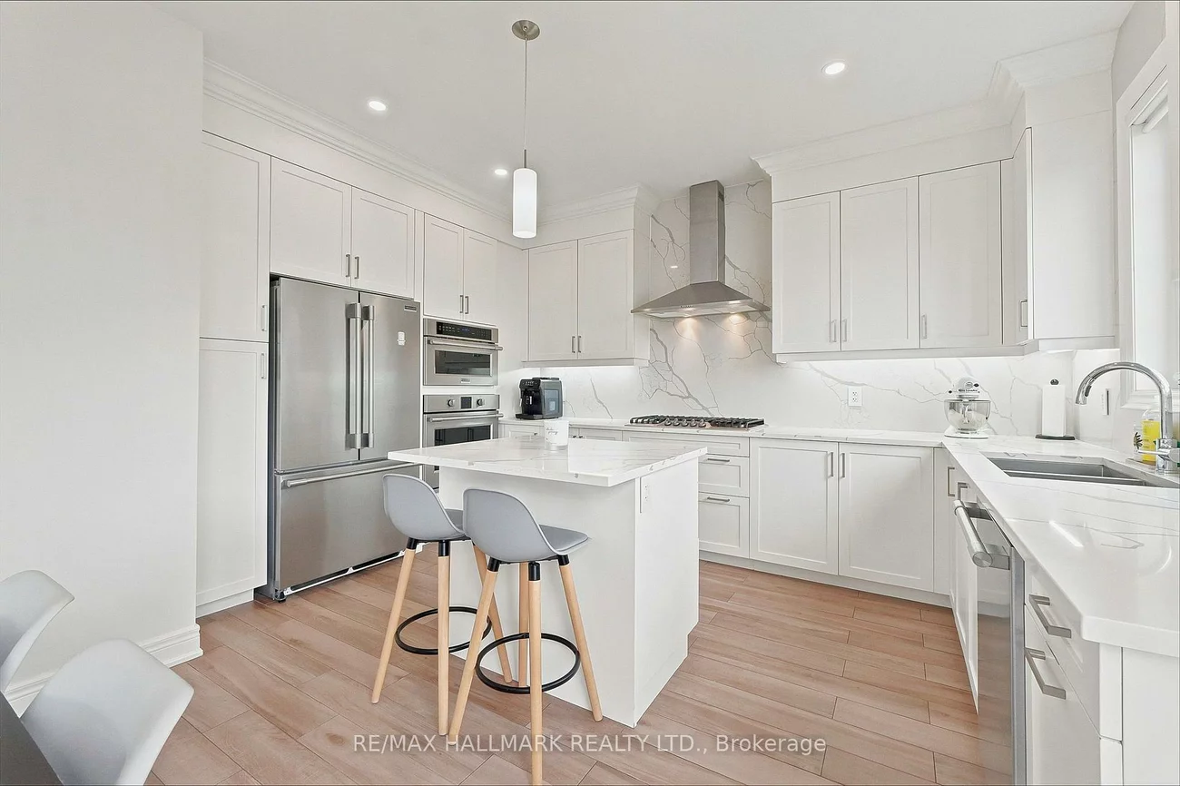 1021, Langford, Bradford, Bradford West Gwillimbury