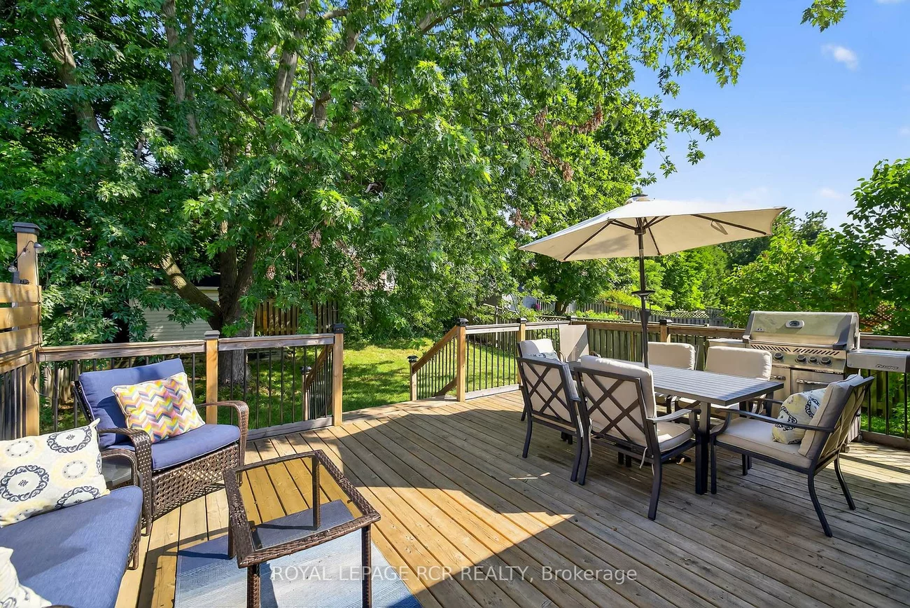 21, Crown, Bradford, Bradford West Gwillimbury