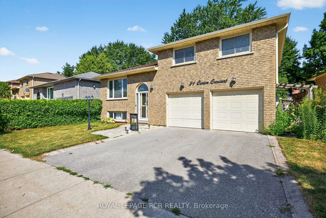 21, Crown, Bradford, Bradford West Gwillimbury