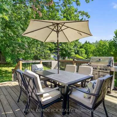 21, Crown, Bradford, Bradford West Gwillimbury