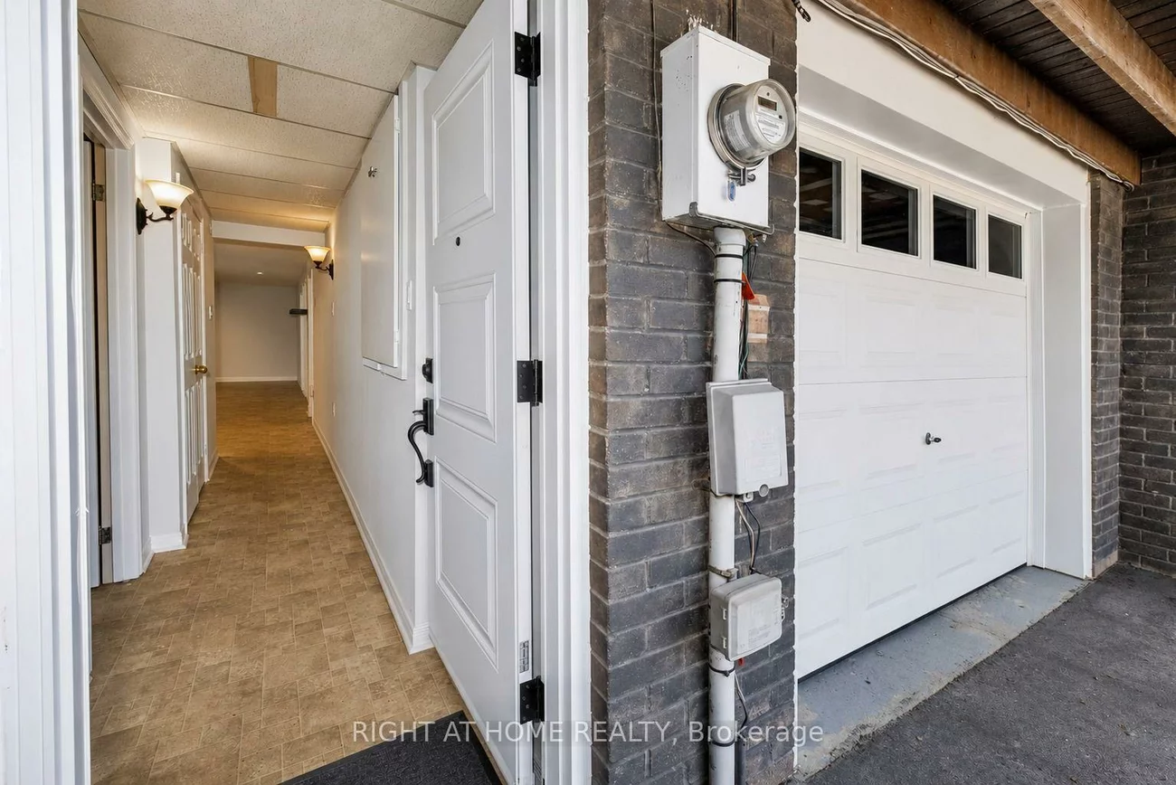 229, Britannia, Bradford, Bradford West Gwillimbury