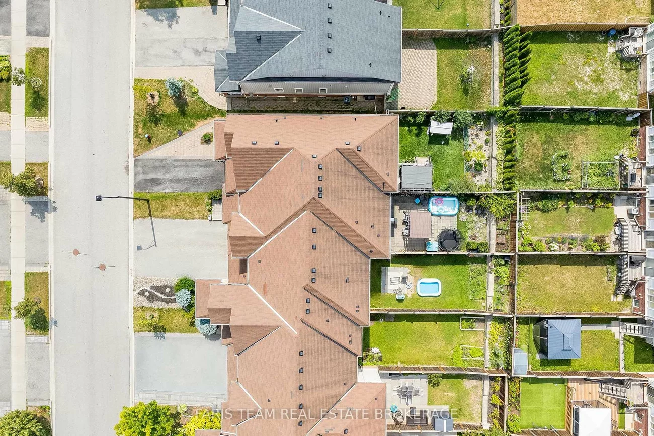 217, Orr, Bradford, Bradford West Gwillimbury