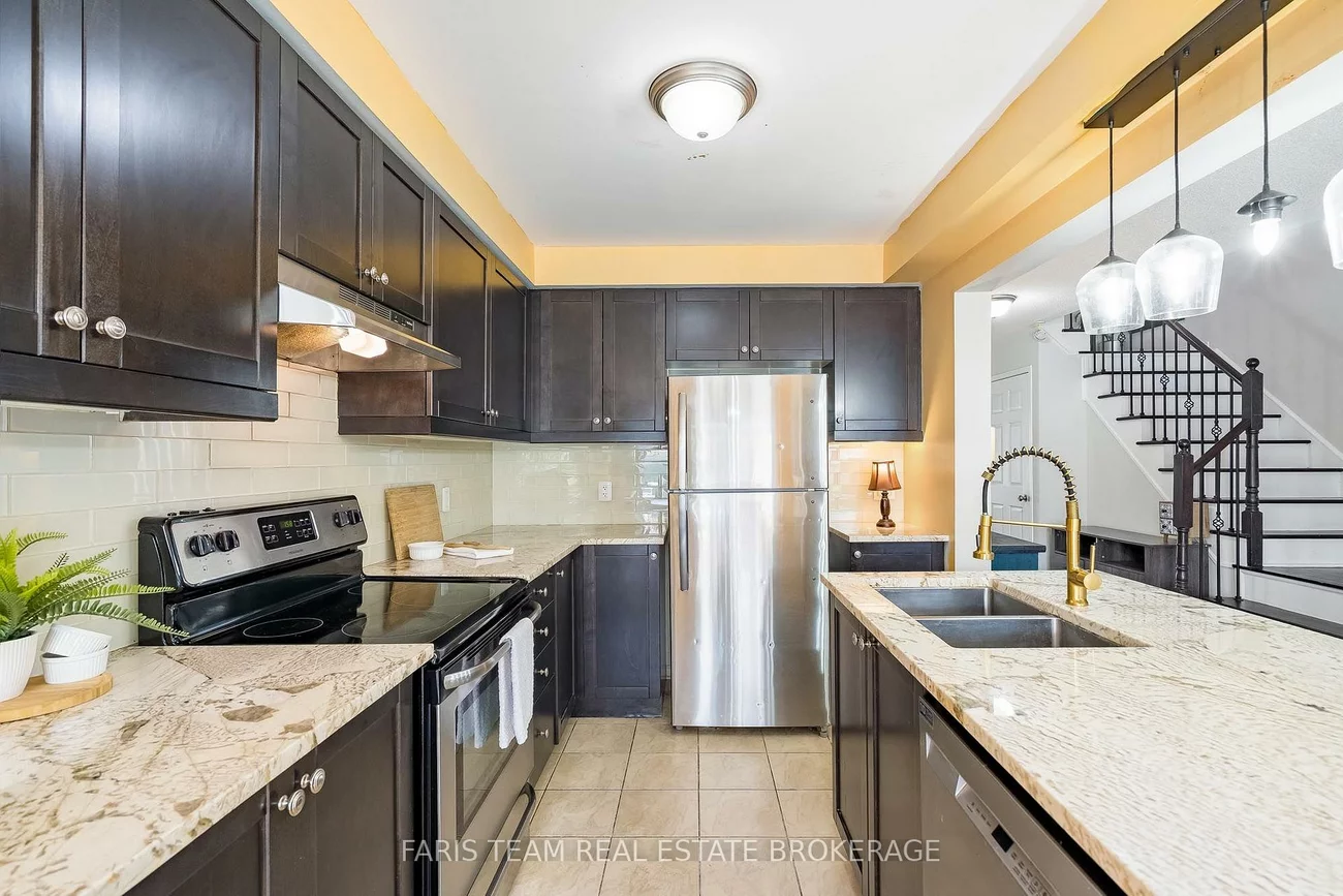 217, Orr, Bradford, Bradford West Gwillimbury