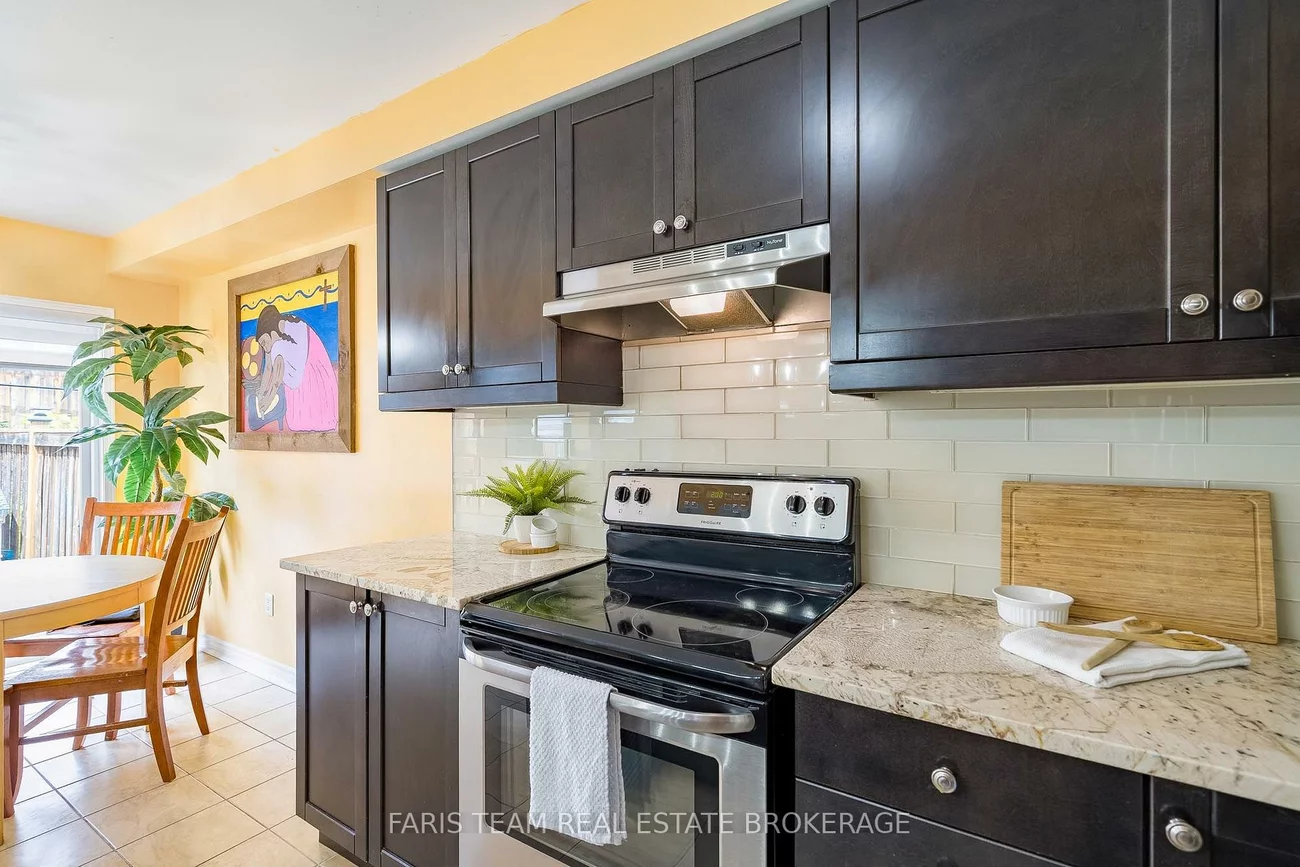 217, Orr, Bradford, Bradford West Gwillimbury