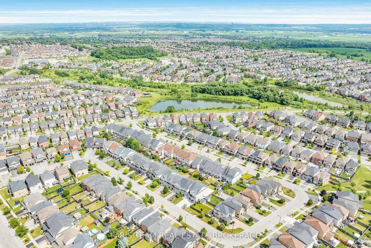 217, Orr, Bradford, Bradford West Gwillimbury