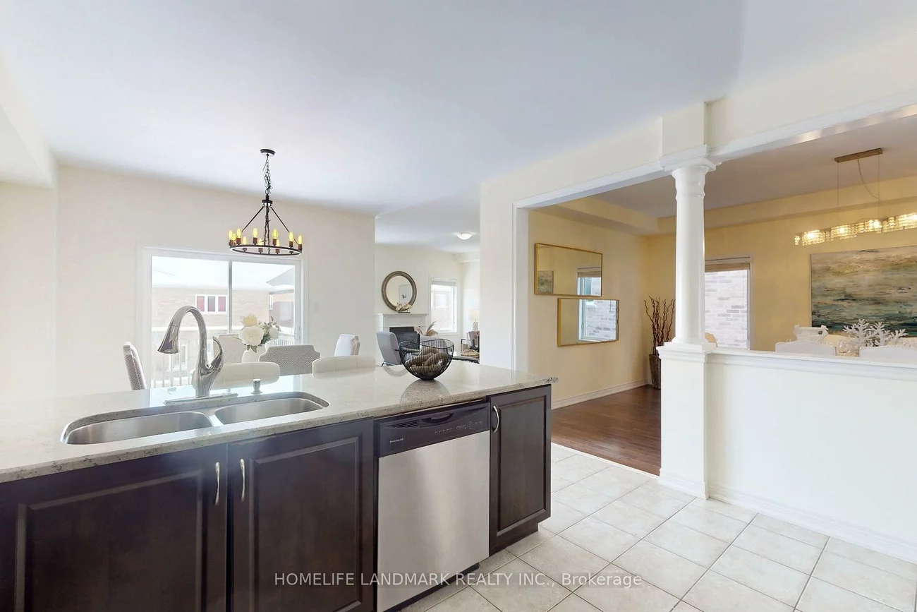 52, Chelsea, Bradford, Bradford West Gwillimbury