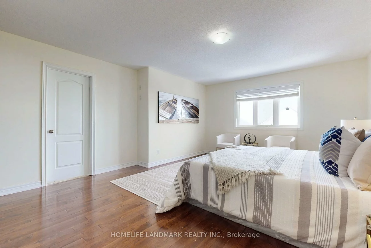 52, Chelsea, Bradford, Bradford West Gwillimbury