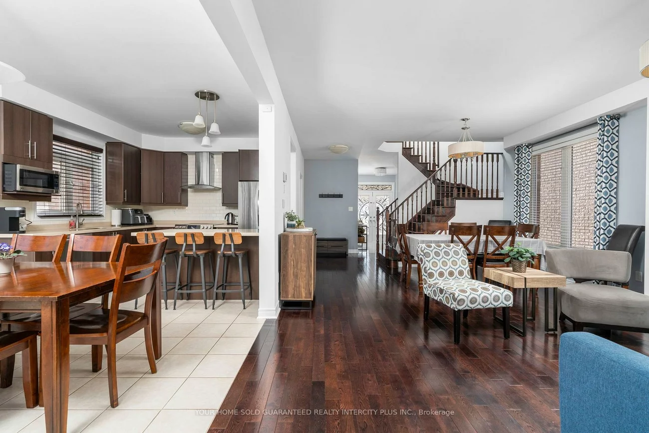 239, Summerlyn, Bradford, Bradford West Gwillimbury