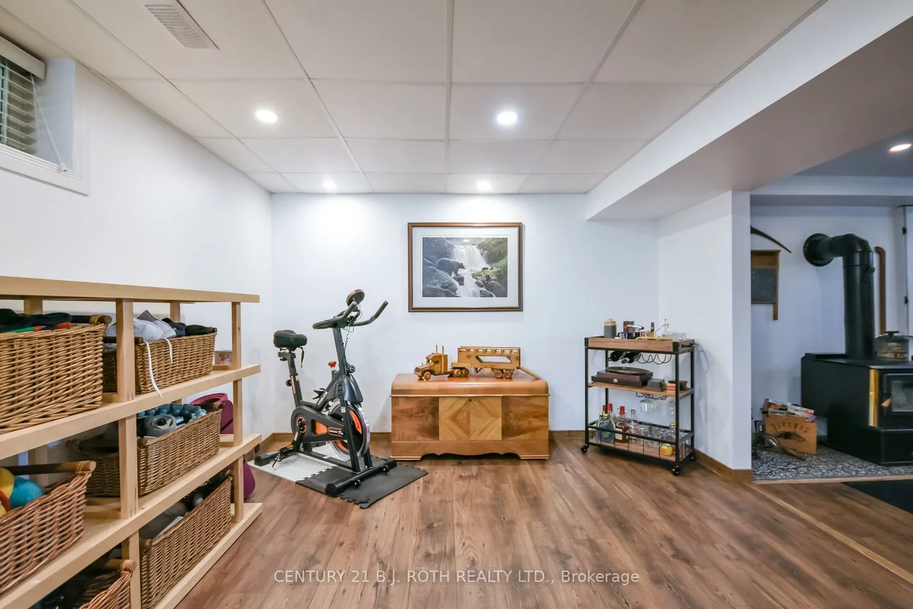 671, Simcoe, Bradford, Bradford West Gwillimbury