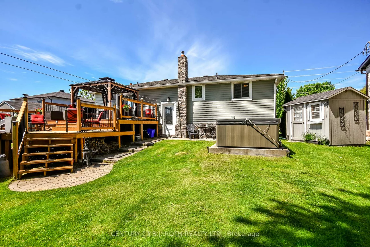 671, Simcoe, Bradford, Bradford West Gwillimbury