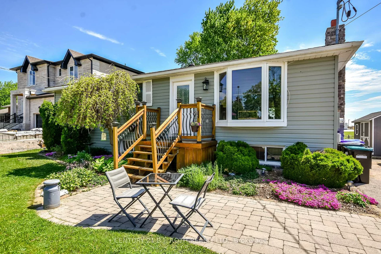 671, Simcoe, Bradford, Bradford West Gwillimbury