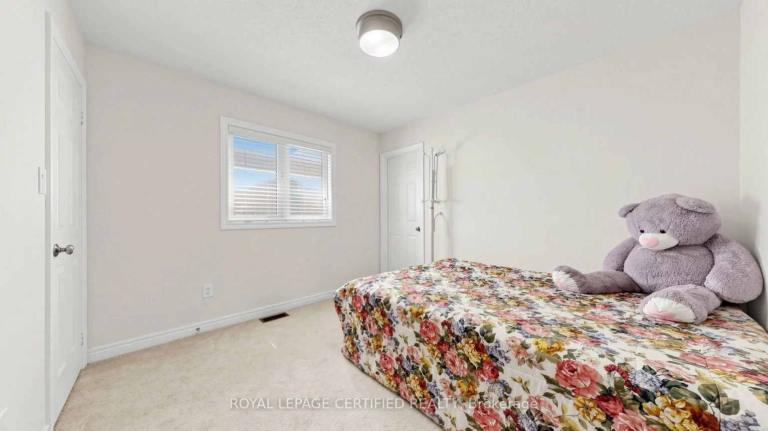 153, Romanelli, Bradford, Bradford West Gwillimbury