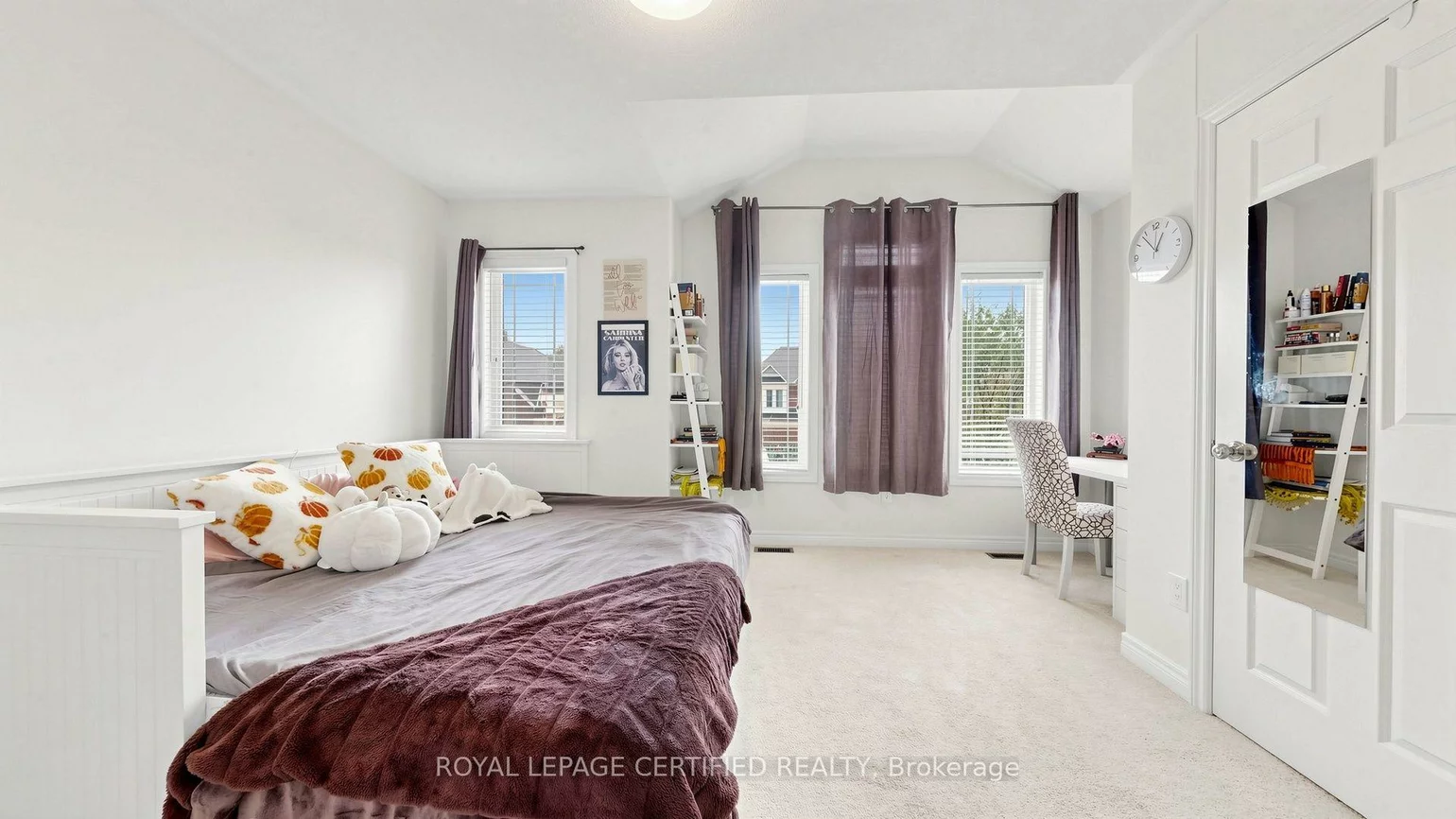 153, Romanelli, Bradford, Bradford West Gwillimbury