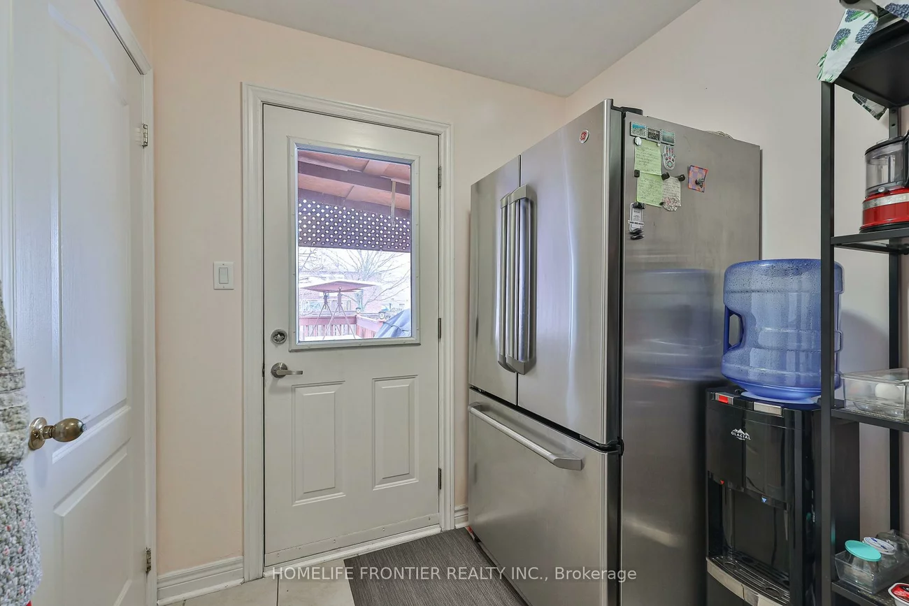 30, Saint, Bradford, Bradford West Gwillimbury