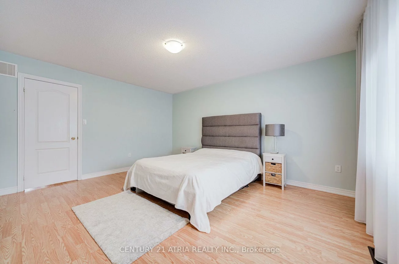 25, Matthewson, Bradford, Bradford West Gwillimbury
