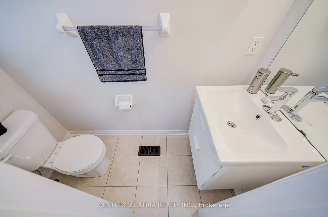 25, Matthewson, Bradford, Bradford West Gwillimbury