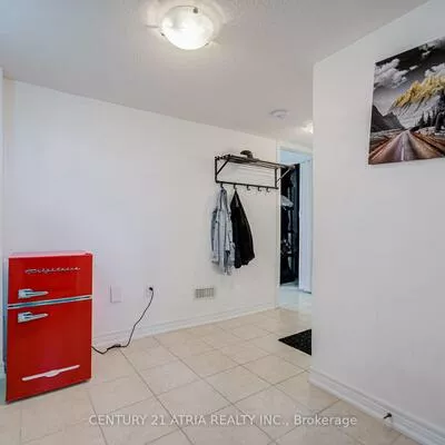 25, Matthewson, Bradford, Bradford West Gwillimbury