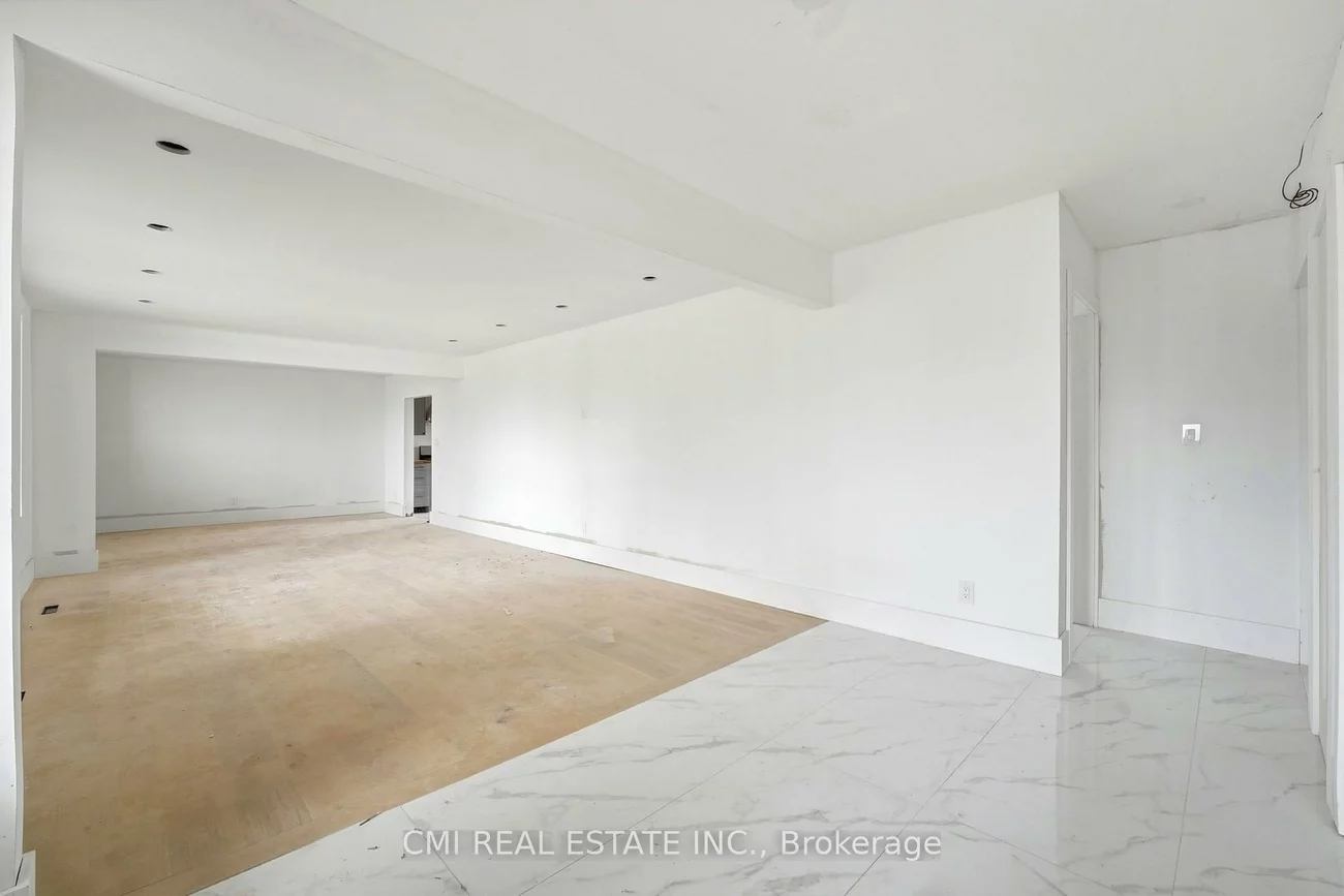 194, Simcoe, Bradford, Bradford West Gwillimbury