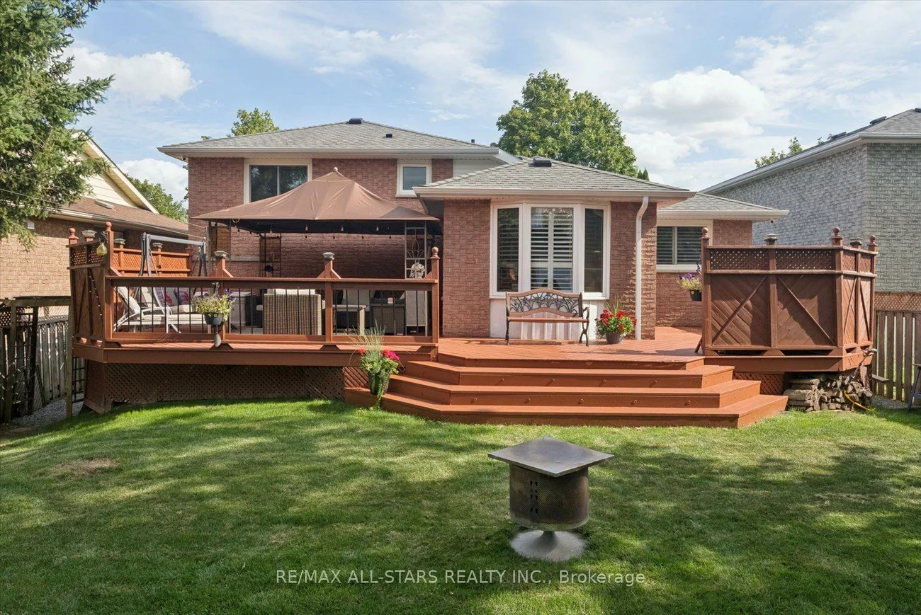 31, Crown, Bradford, Bradford West Gwillimbury