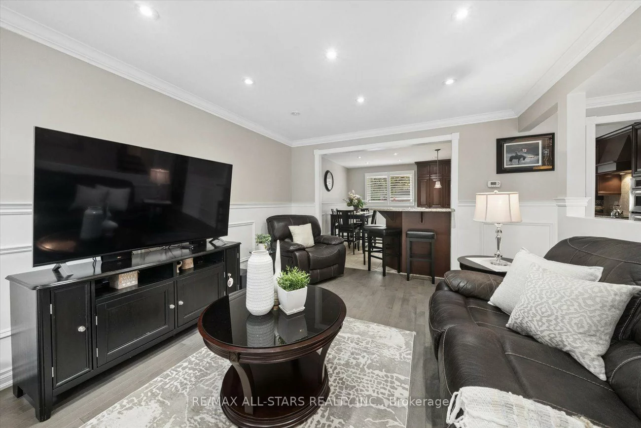 31, Crown, Bradford, Bradford West Gwillimbury