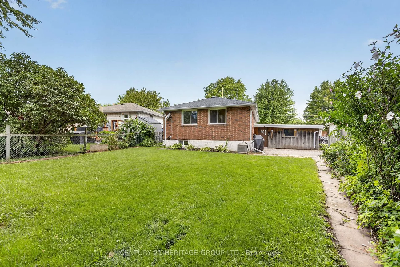 72, Kulpin, Bradford, Bradford West Gwillimbury