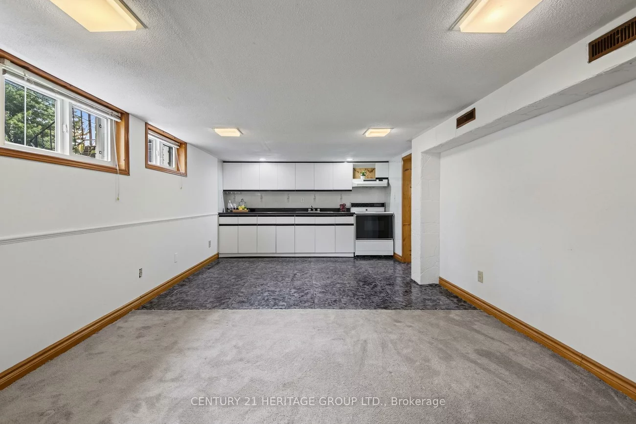 72, Kulpin, Bradford, Bradford West Gwillimbury