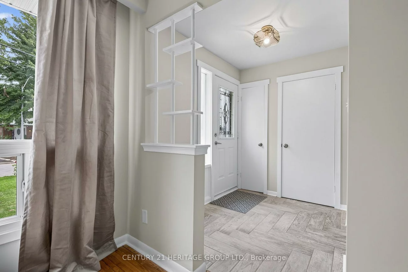 72, Kulpin, Bradford, Bradford West Gwillimbury