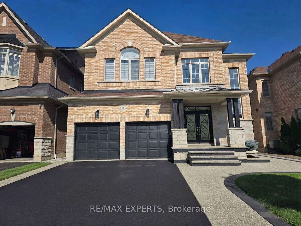 43, Lewis, Bradford, Bradford West Gwillimbury