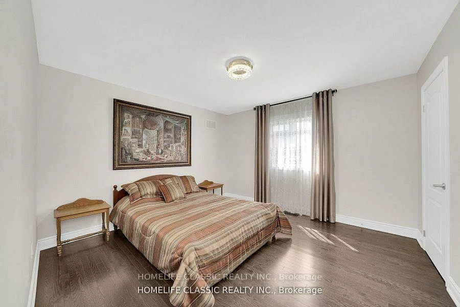 105, McKenzie, Bradford, Bradford West Gwillimbury