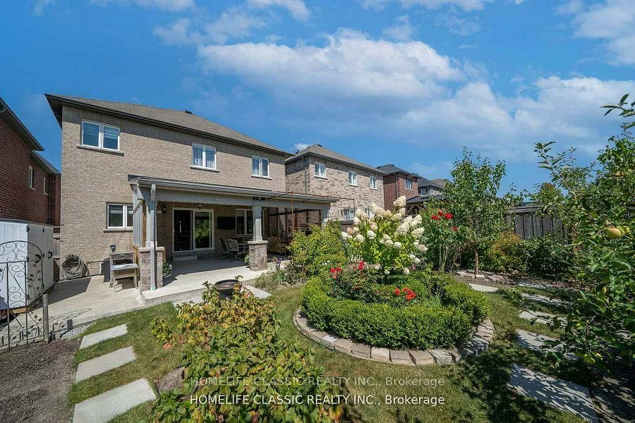 105, McKenzie, Bradford, Bradford West Gwillimbury