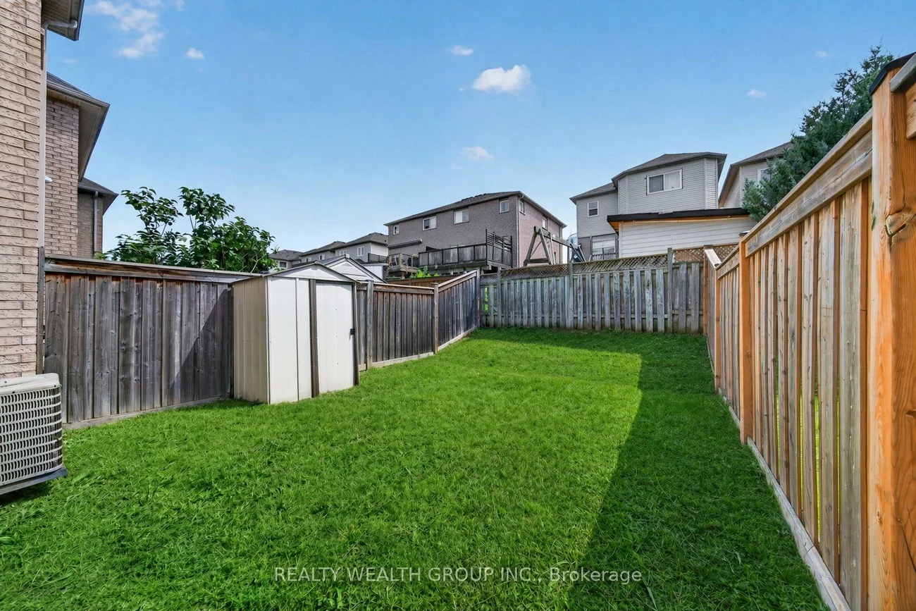 35, Matthewson, Bradford, Bradford West Gwillimbury