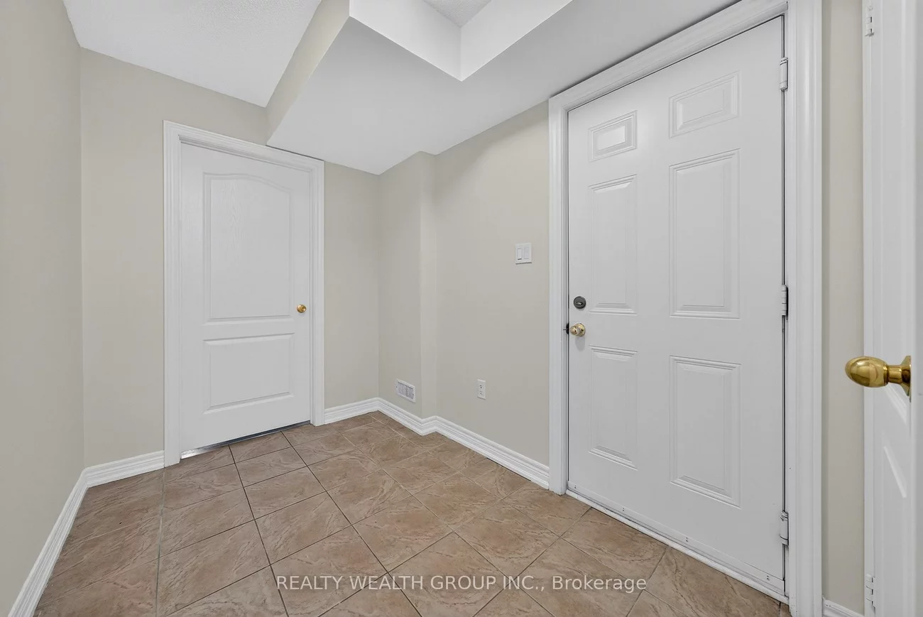 35, Matthewson, Bradford, Bradford West Gwillimbury
