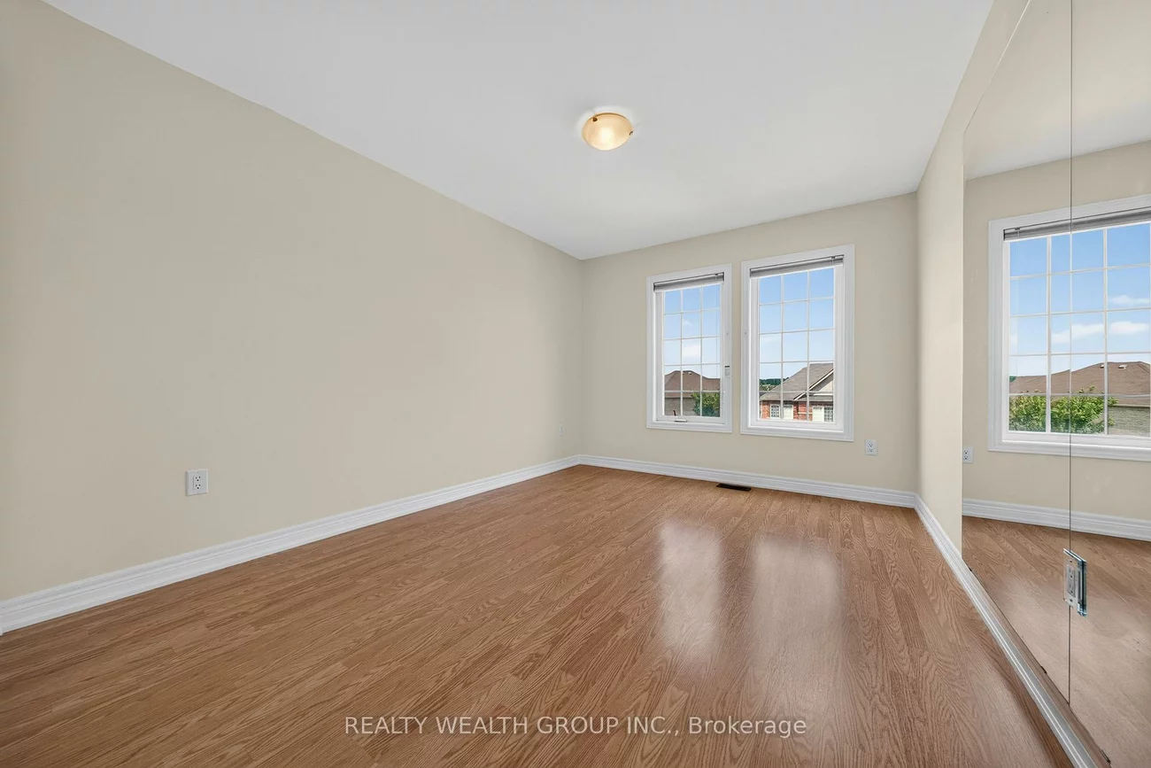 35, Matthewson, Bradford, Bradford West Gwillimbury