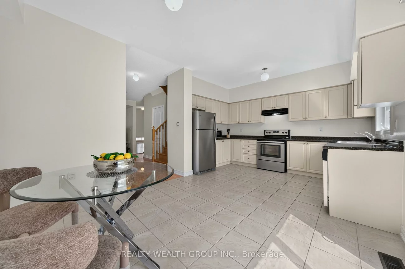 35, Matthewson, Bradford, Bradford West Gwillimbury