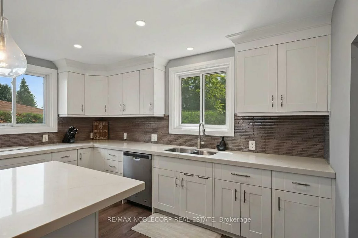 166, Collings, Bradford, Bradford West Gwillimbury