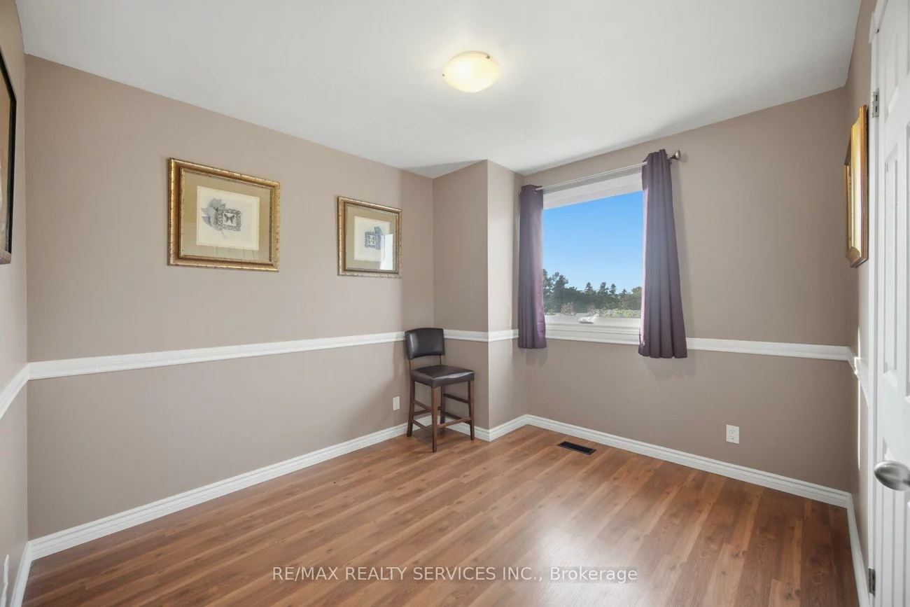 46, Magani, Bradford, Bradford West Gwillimbury