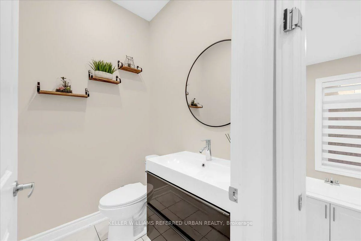 302, Inverness, Bradford, Bradford West Gwillimbury