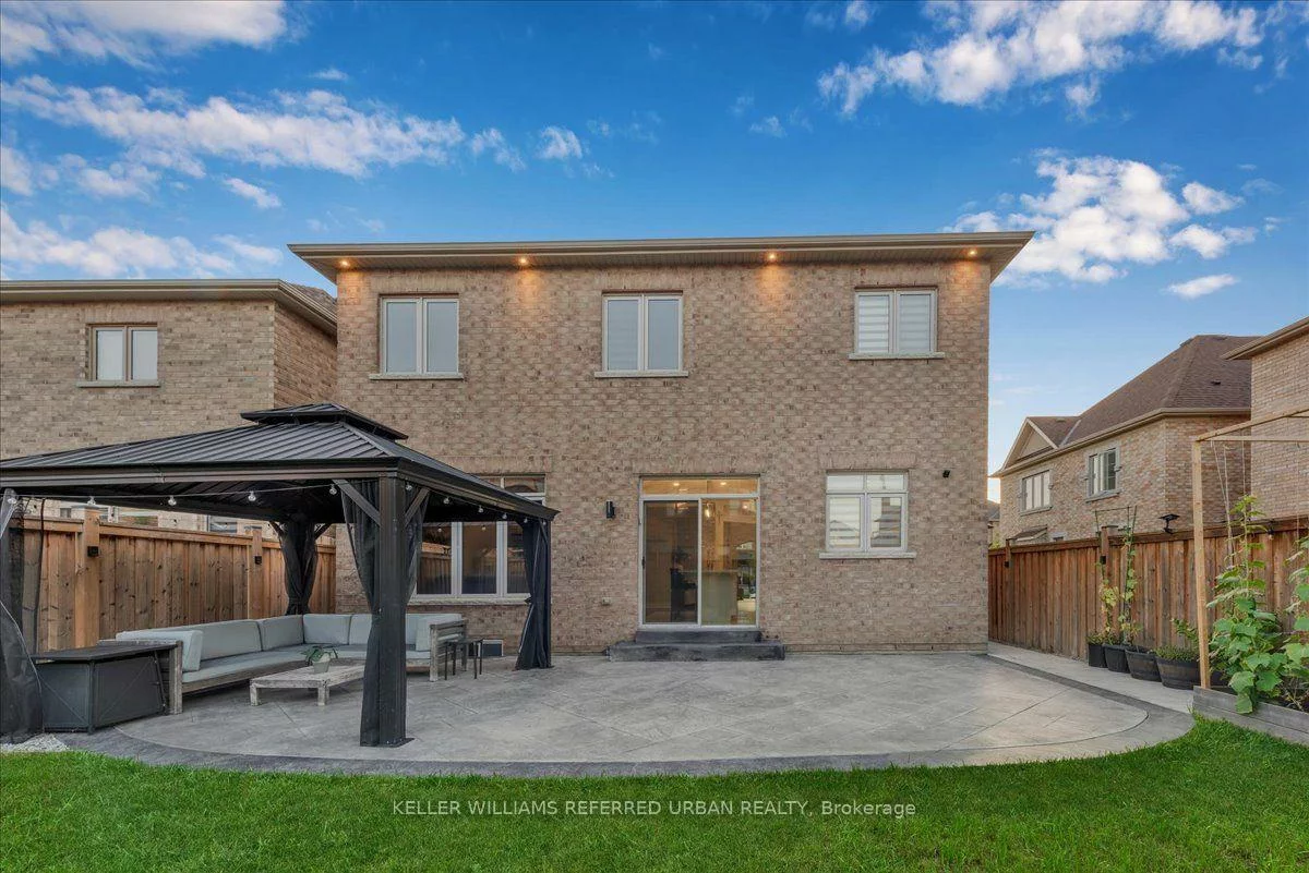 302, Inverness, Bradford, Bradford West Gwillimbury