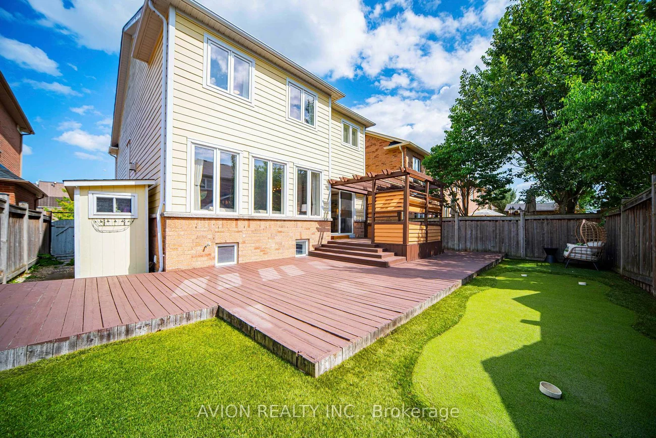 46, Rogers, Bradford, Bradford West Gwillimbury