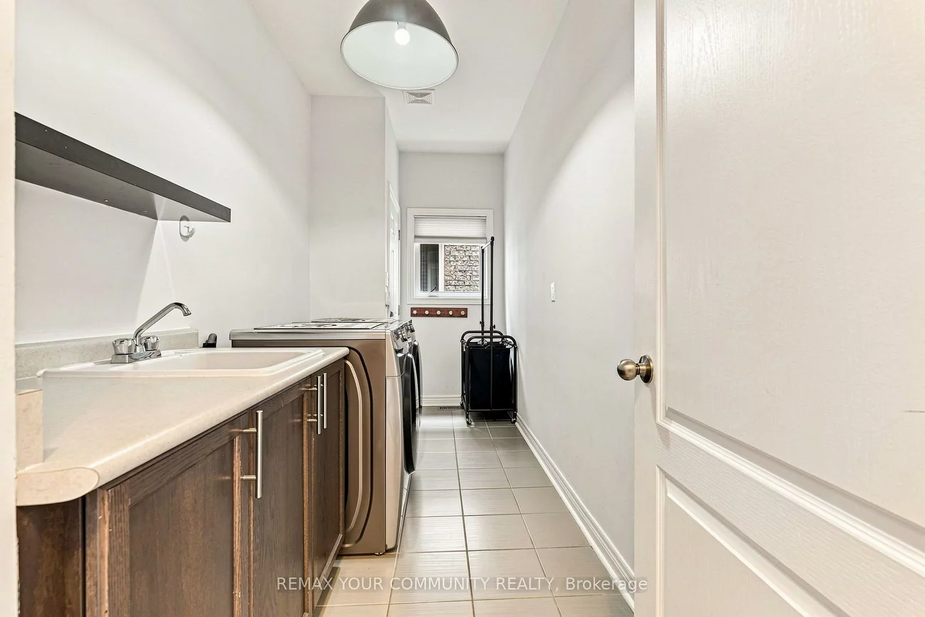 176, Tigertail, Bradford, Bradford West Gwillimbury