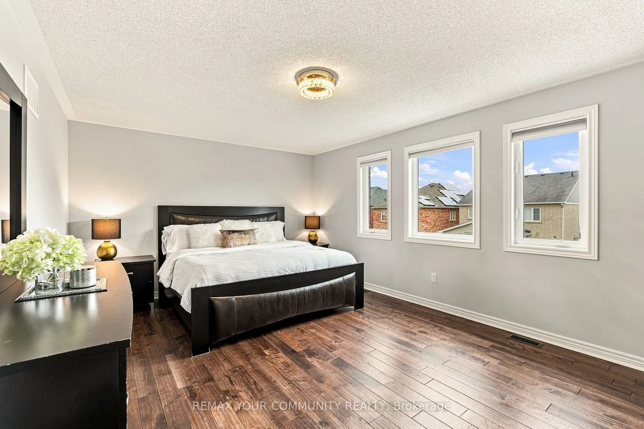 176, Tigertail, Bradford, Bradford West Gwillimbury