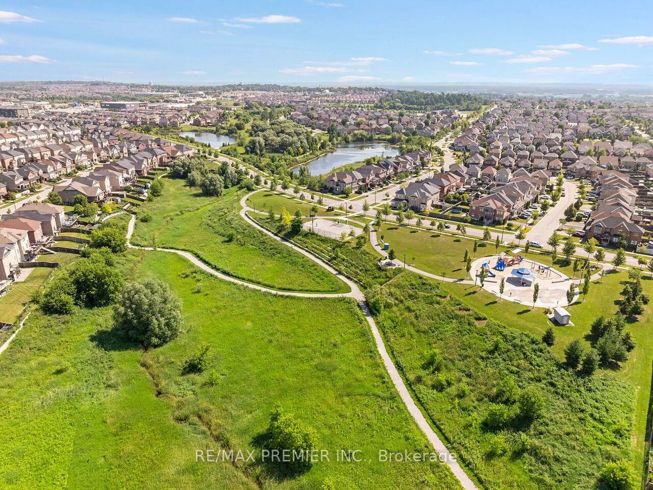 183, Aishford, Bradford, Bradford West Gwillimbury