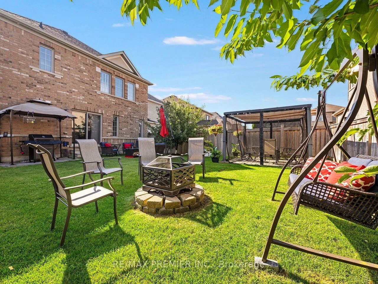 183, Aishford, Bradford, Bradford West Gwillimbury