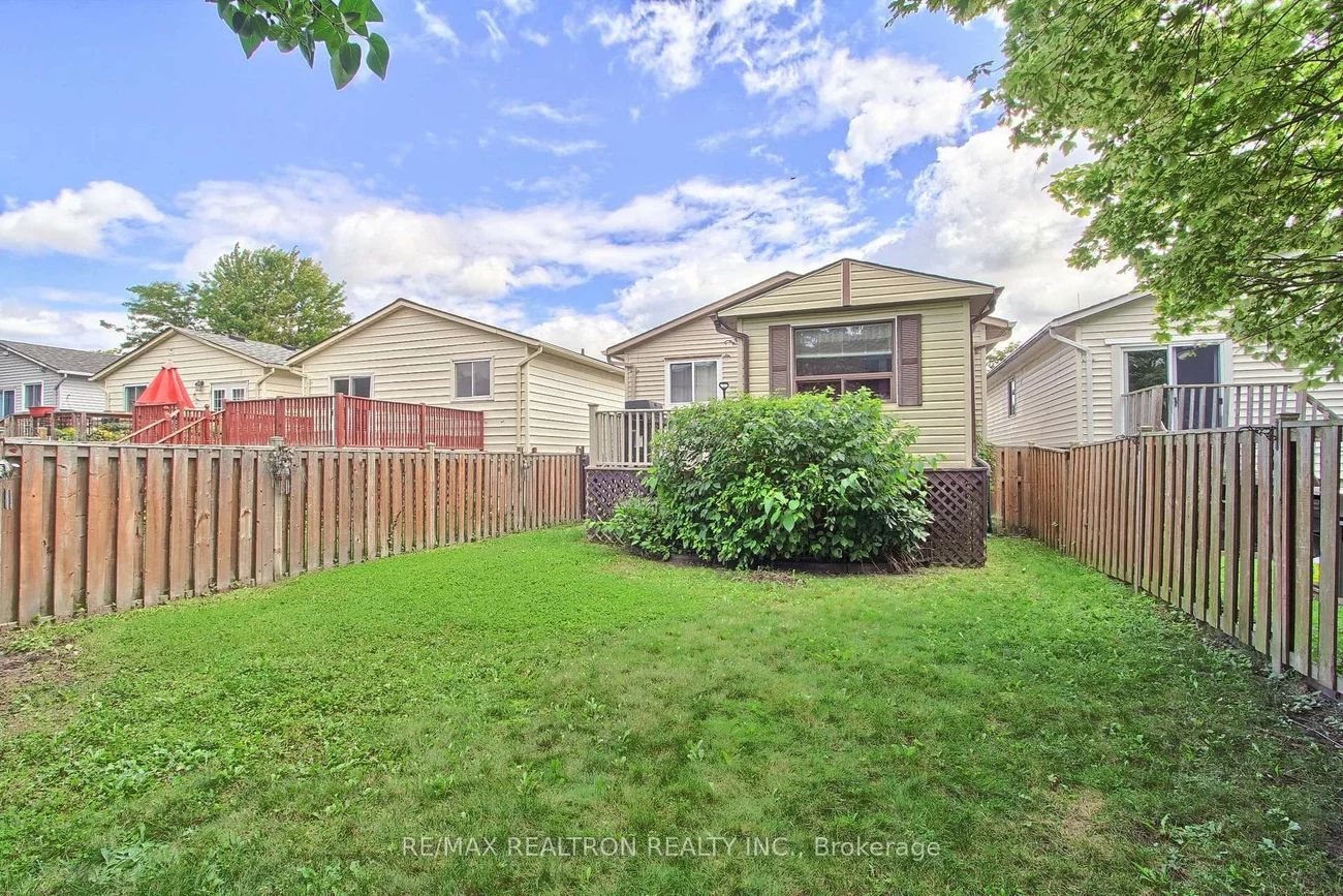 28, Longview, Bradford, Bradford West Gwillimbury