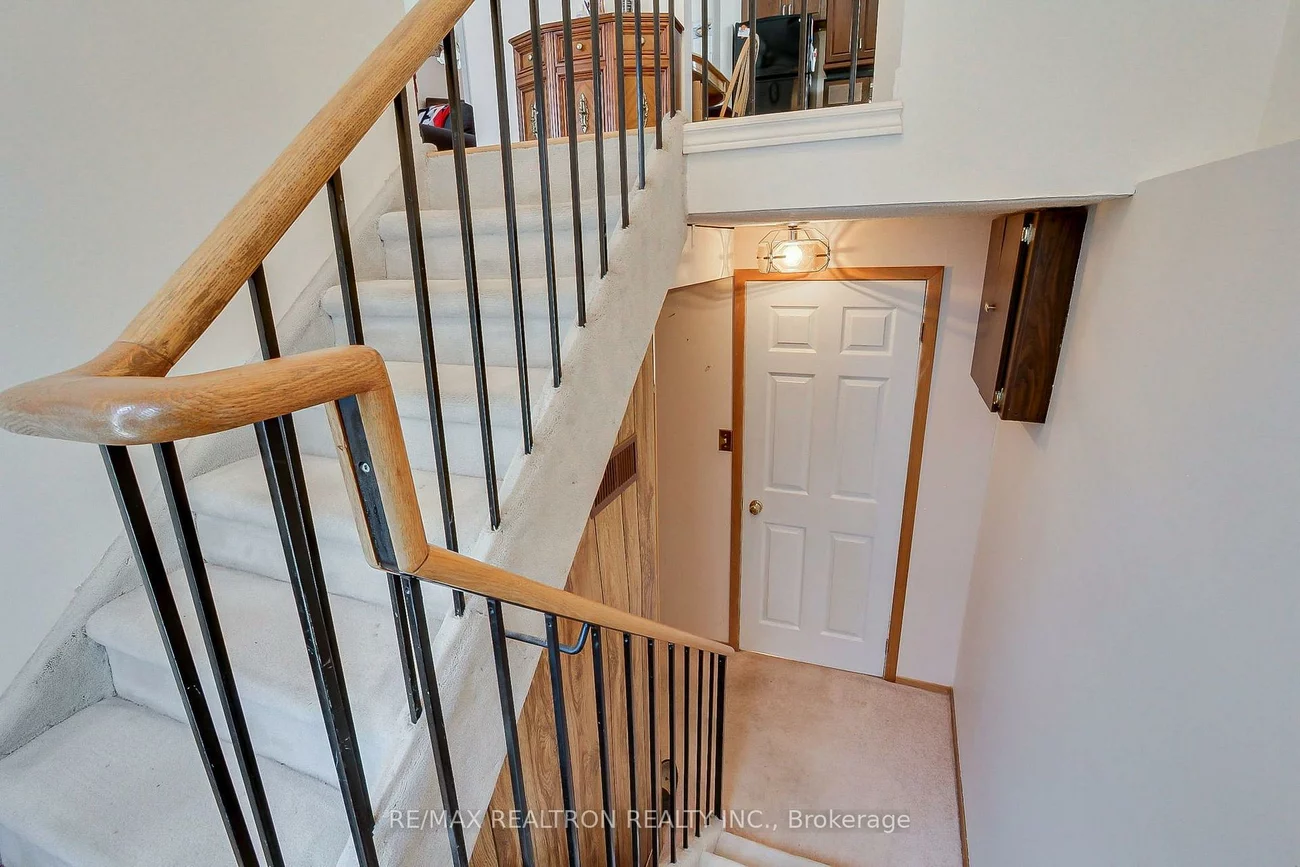 28, Longview, Bradford, Bradford West Gwillimbury