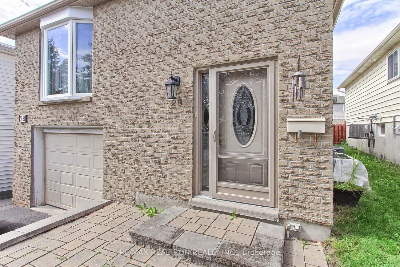 28, Longview, Bradford, Bradford West Gwillimbury