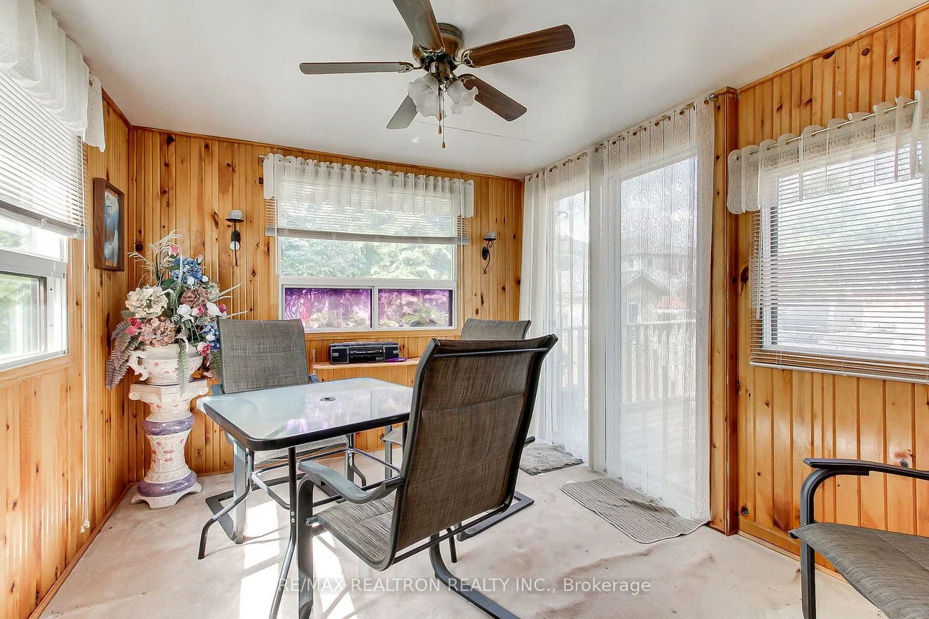 28, Longview, Bradford, Bradford West Gwillimbury