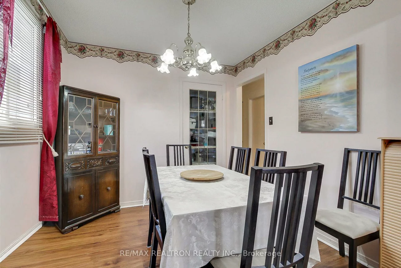 28, Longview, Bradford, Bradford West Gwillimbury