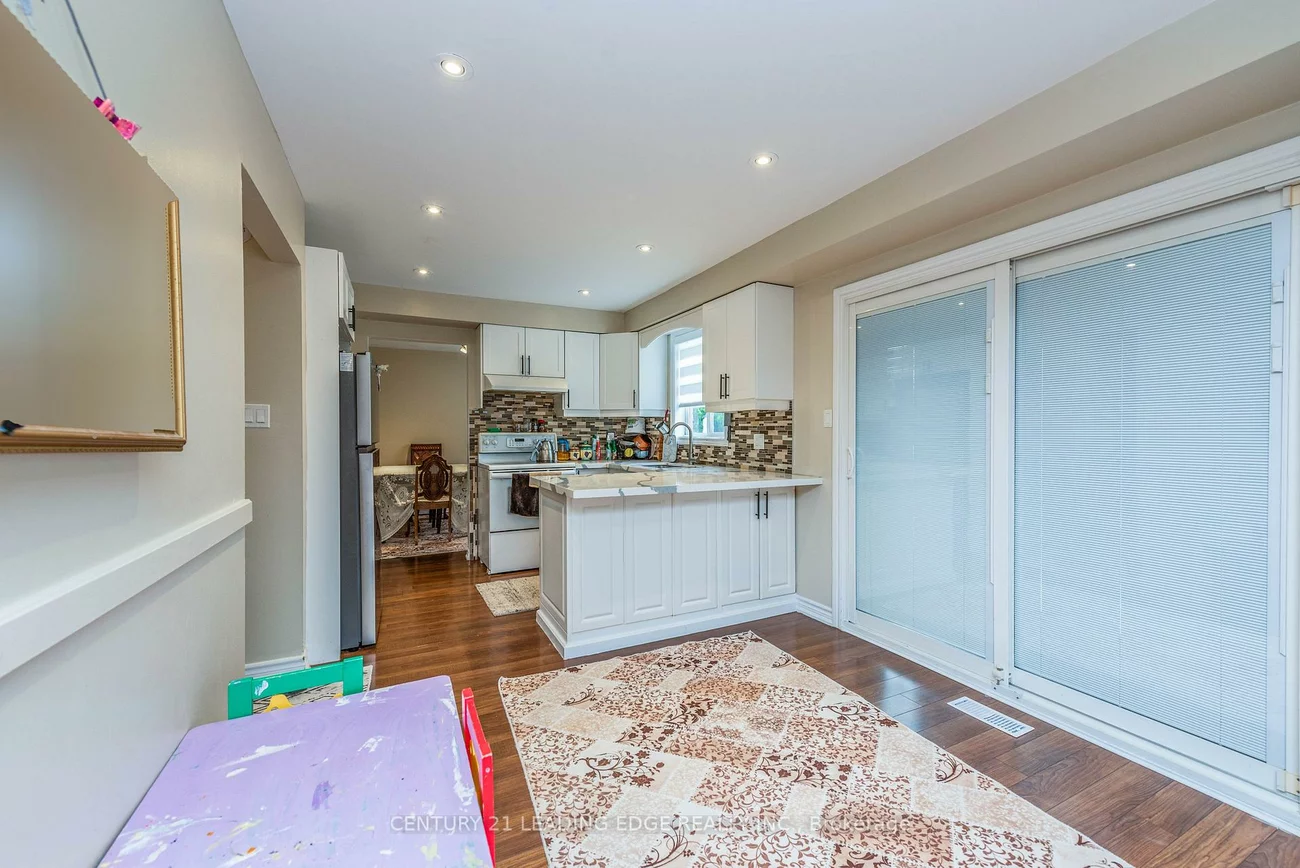 78, Crown, Bradford, Bradford West Gwillimbury
